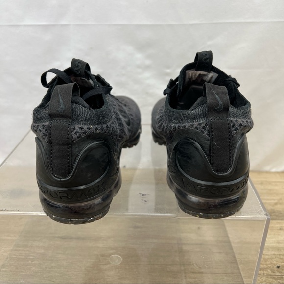 Nike woman’s Vapormax 2021 FK Flyknit Sneaker Triple Black size 5 Y Women’s 6.5 - Picture 4 of 10